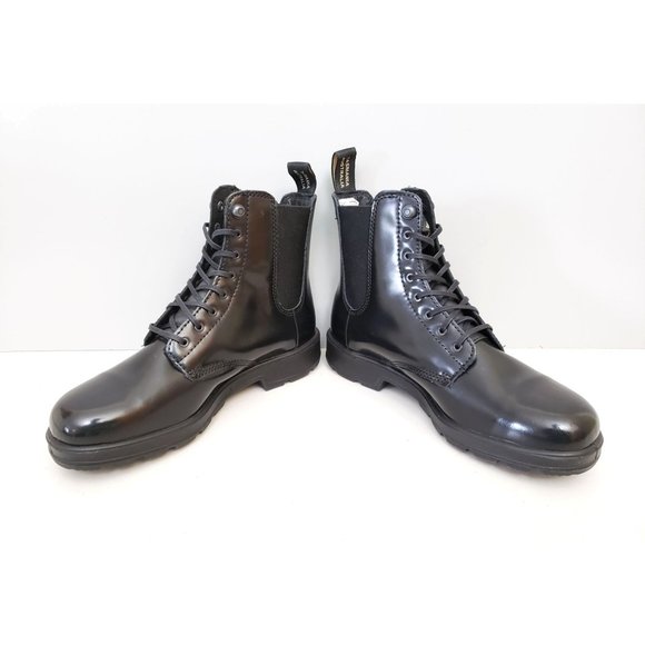 Blundstone Lace-Up Gore Boots in Black - Picture 4 of 5